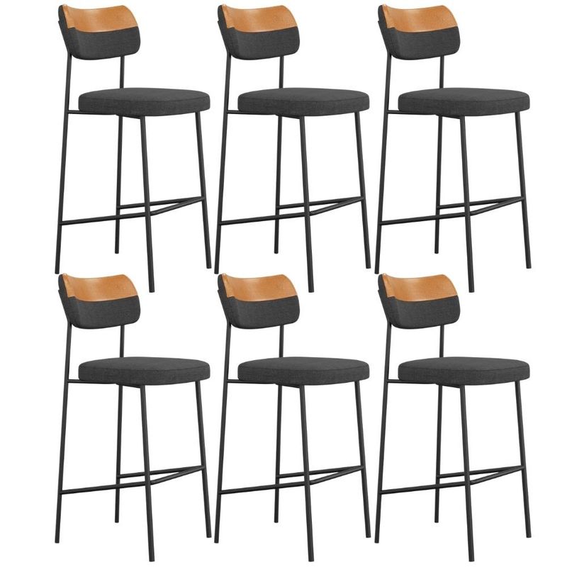 17526076709661